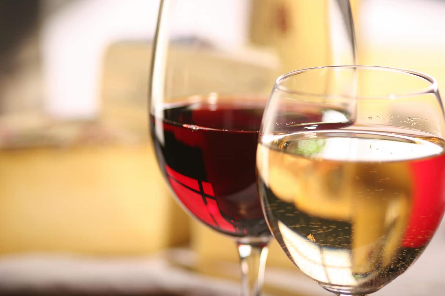 Achat vin : bien choisir ses bouteilles pour ses invités