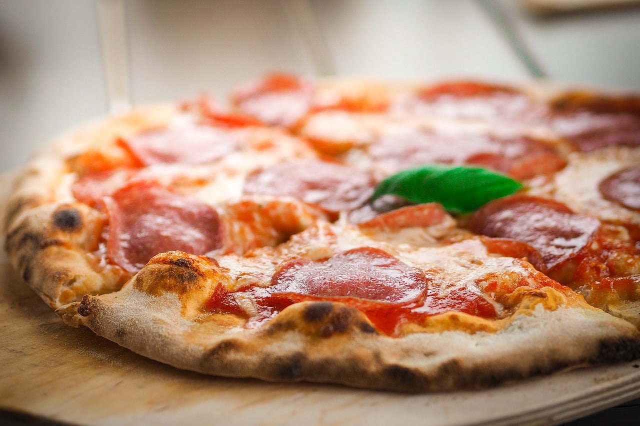 Quelle est la meilleure pierre à pizza pour une expérience culinaire réussie ?